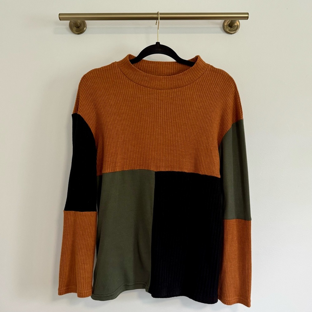 Tickled Teal Colorblock Ribbed Long Sleeve Shirt - Orange, Black, Green